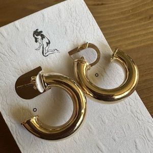 Chubby 18k Gold Filled Water Resistant Medium Open Hoop Earrings